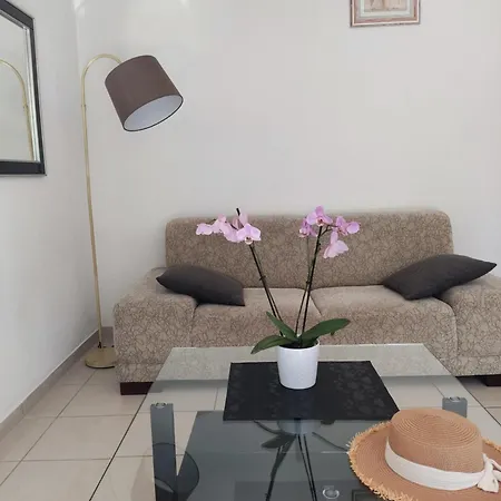 Alojamento de Acomodação e Pequeno-almoço Two-bedroom Provencal